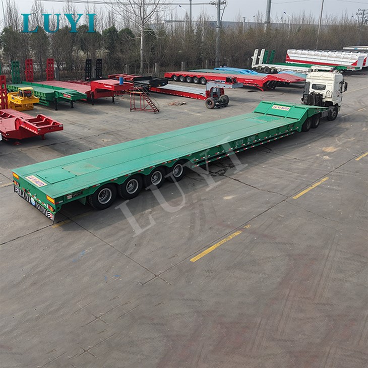 Fyraxlad lågflakvagn för Mellanöstern